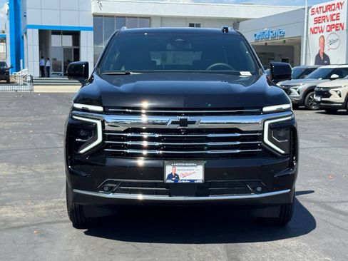 New 2026 Chevrolet Suburban LT w/ Comfort Package RWD image 2