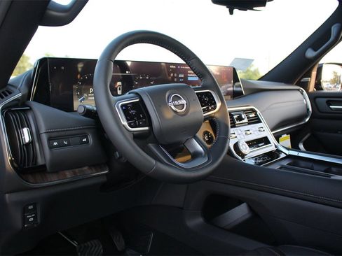 New 2025 Nissan Armada Platinum w/ Convenience Package image 6
