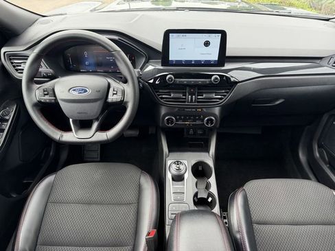 Used 2025 Ford Escape ST-Line FWD image 9