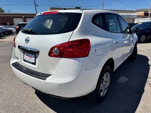 Used 2015 Nissan Rogue S image 3