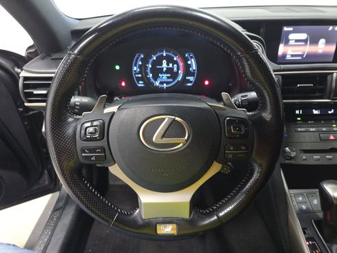 Used 2020 Lexus IS 300 F Sport w/ F Sport Package image 10