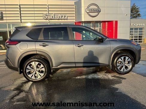 Certified 2023 Nissan Rogue SV AWD/4WD image 16