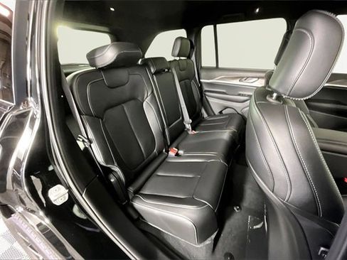 New 2025 Jeep Grand Cherokee Limited w/ Trailer Tow Package image 11