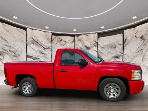 Used 2011 Chevrolet Silverado 1500 LT w/ Interior Plus Package image 6