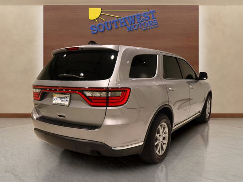Used 2018 Dodge Durango SXT w/ 3rd Row Seating Group image 4