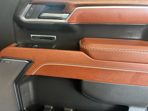 Used 2026 GMC Sierra 1500 Denali Ultimate AWD/4WD image 18