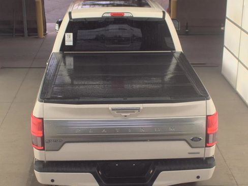 Used 2018 Ford F150 Platinum w/ Equipment Group 701A Luxury AWD/4WD image 5