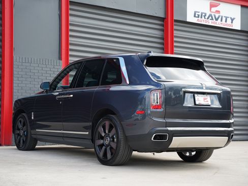 Used 2022 Rolls-Royce Cullinan image 4