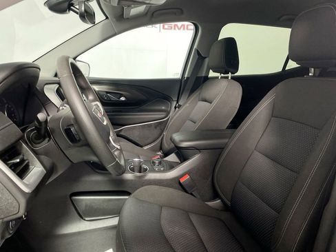 Used 2023 GMC Terrain SLE w/ Driver Convenience Package FWD image 11