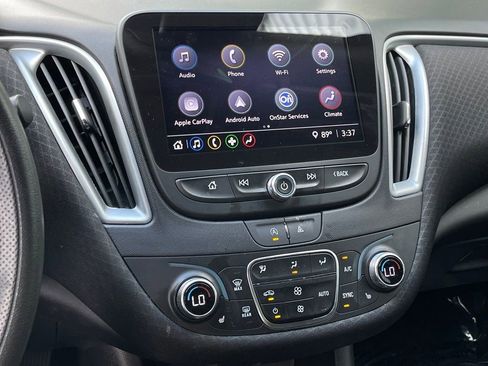 Used 2023 Chevrolet Malibu LT FWD image 16