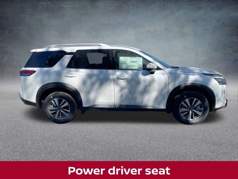 New 2025 Nissan Pathfinder SL w/ Cargo Package image 18