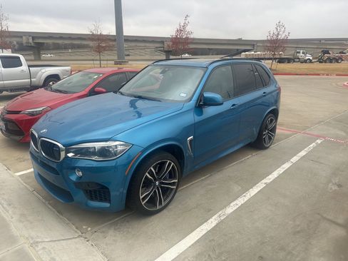 Used 2017 BMW X5 M image 8