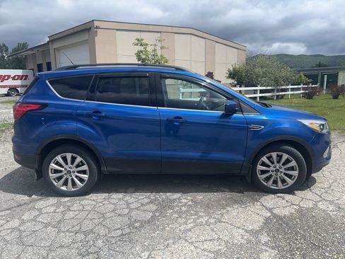 Used 2019 Ford Escape SEL AWD/4WD image 4