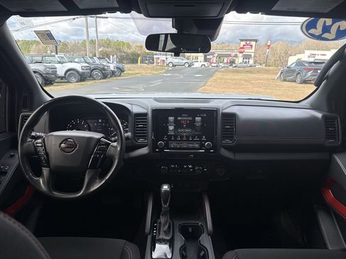 Used 2022 Nissan Frontier Pro-X w/ Technology Package image 39