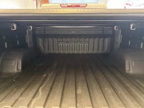 Used 2023 GMC Sierra 1500 Denali image 8