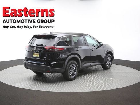 Used 2024 Nissan Rogue S AWD/4WD image 41