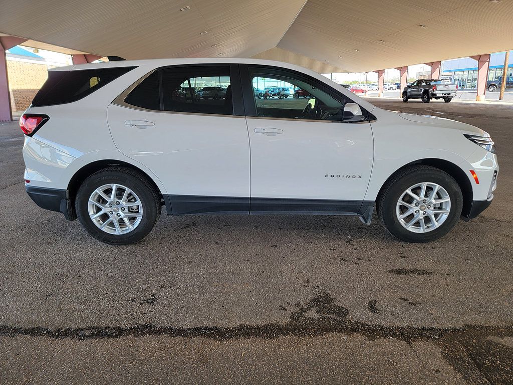 Used 2023 Chevrolet Equinox LT w/ LPO, Floor Liner Package AWD/4WD image 6