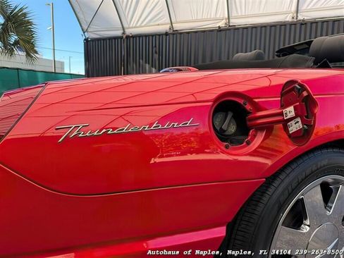 Used 2002 Ford Thunderbird Deluxe image 19