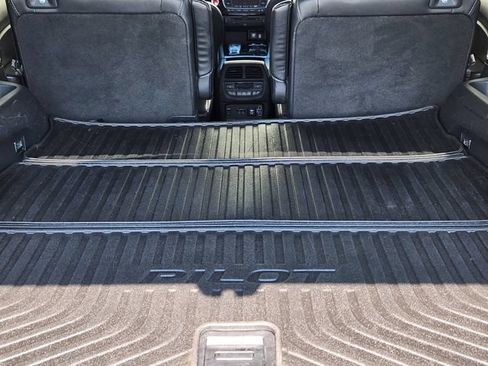 Used 2019 Honda Pilot Touring image 18