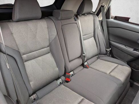 Used 2026 Nissan Rogue SV FWD image 17
