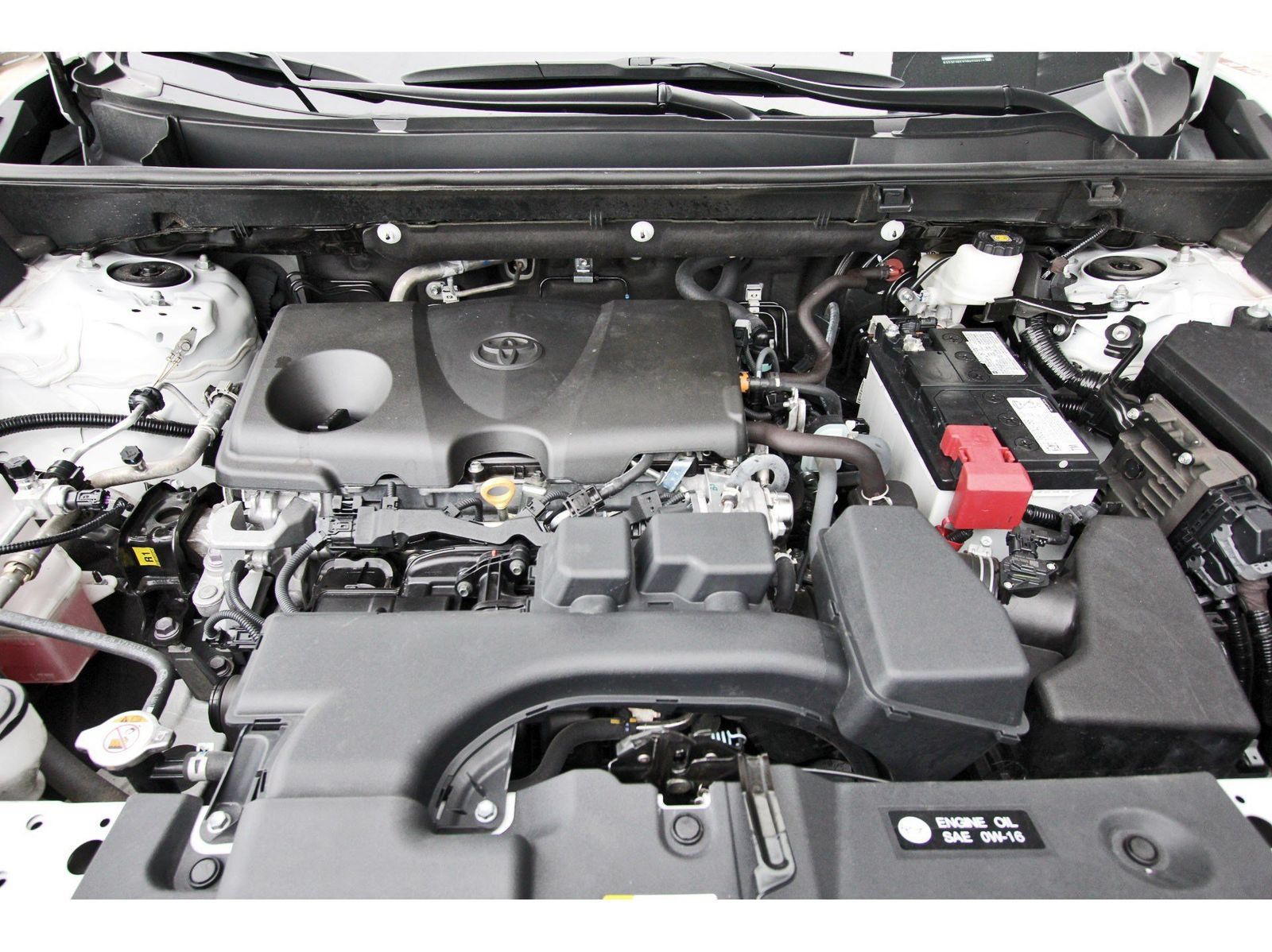 Used 2024 Toyota RAV4 XLE Premium FWD image 33