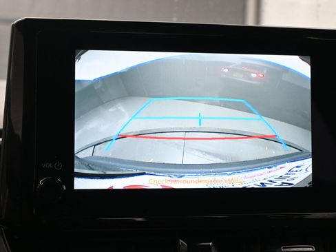 Used 2025 Toyota Corolla LE image 13