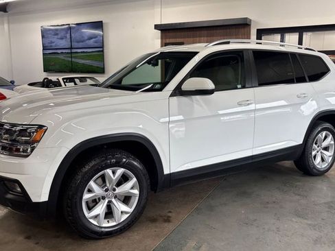 Used 2019 Volkswagen Atlas SE image 1