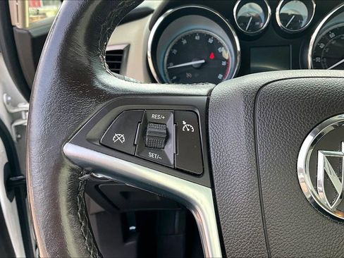 Used 2014 Buick Verano image 11