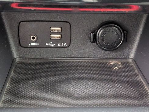 Used 2020 Subaru Forester Sport image 33