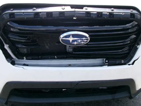 Used 2019 Subaru Ascent Touring w/ Popular Package #3 AWD/4WD image 5