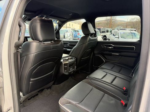 Used 2024 RAM 1500 Laramie image 19