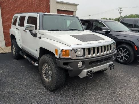 Used 2008 HUMMER H3 Alpha AWD/4WD image 2