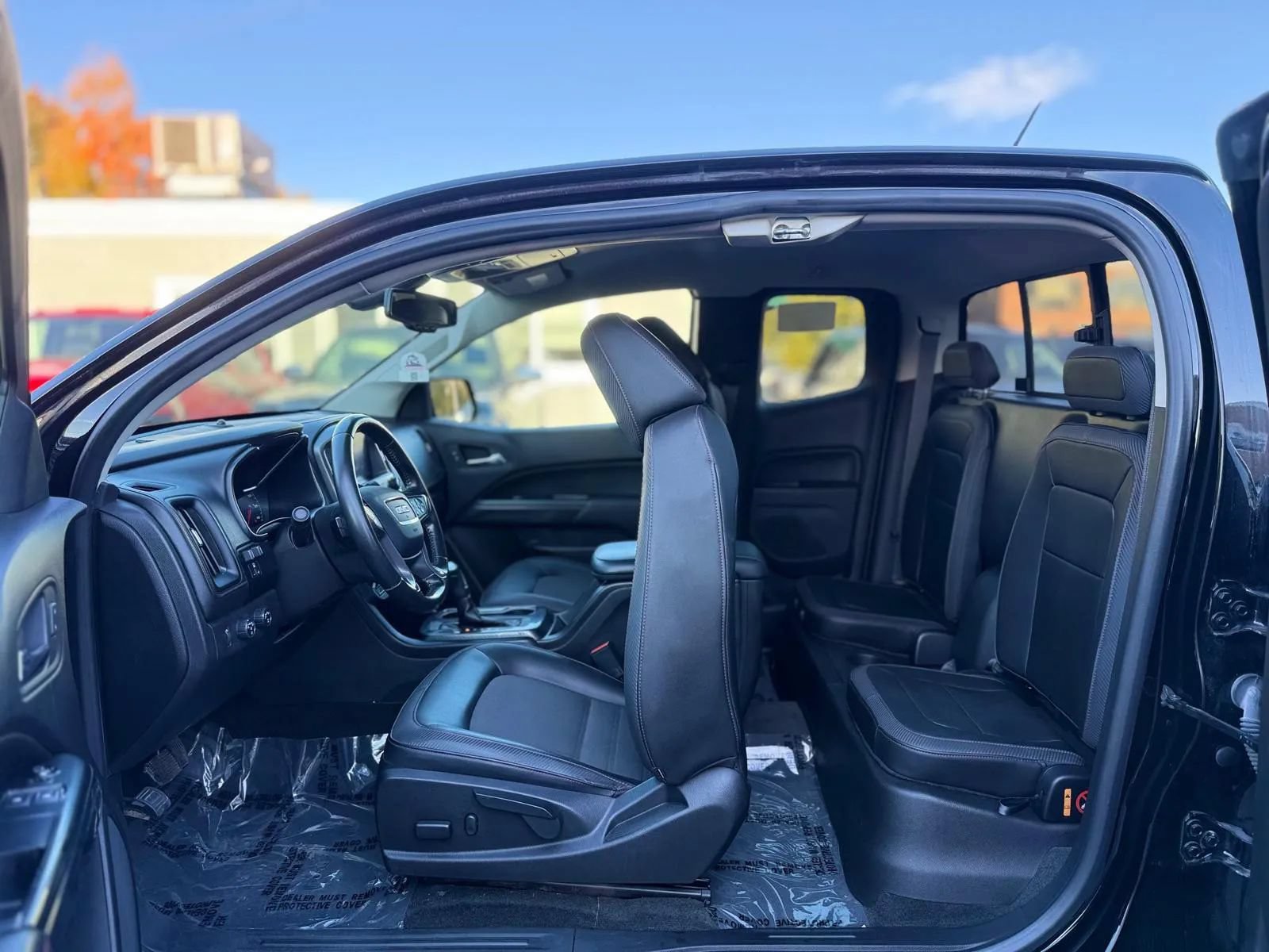 Used 2018 GMC Canyon All Terrain w/ Trailering Package AWD/4WD image 14