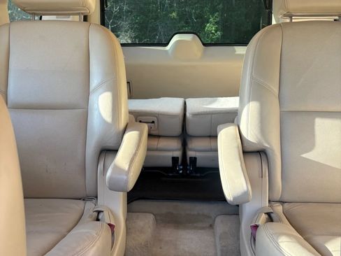 Used 2007 Cadillac Escalade AWD w/ Information Package image 11