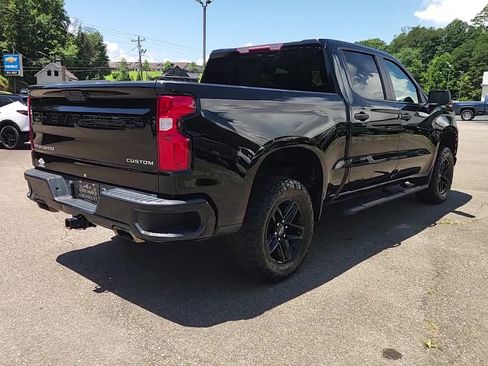 Used 2021 Chevrolet Silverado 1500 Custom Trail Boss AWD/4WD image 14