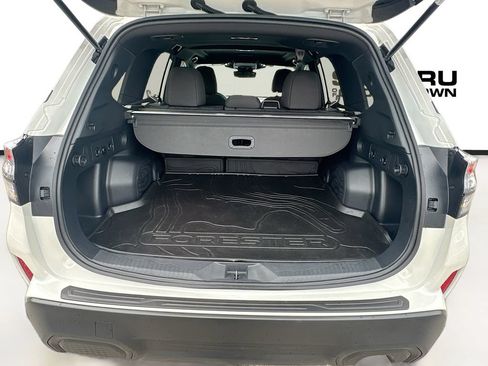Used 2026 Subaru Forester Premium AWD/4WD image 32