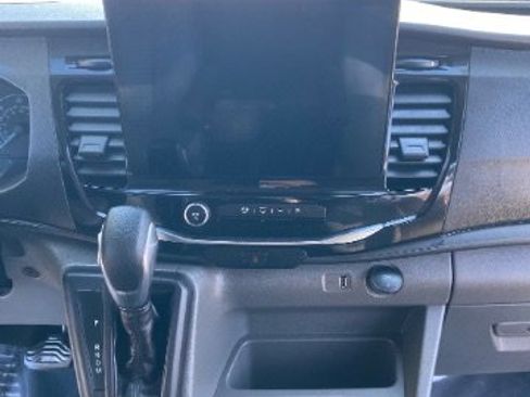 Used 2023 Ford Transit 350 XLT image 24