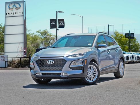 Used 2021 Hyundai Kona SEL Plus FWD image 1