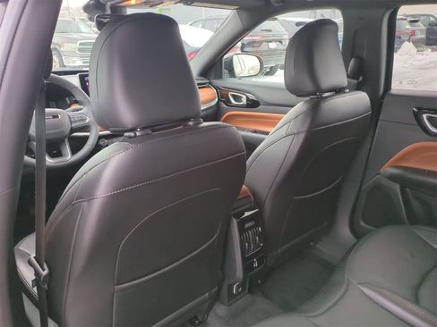 Certified 2024 Jeep Compass Limited w/ Elite Group image 18