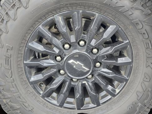 Used 2023 Chevrolet Silverado 3500 LTZ w/ LTZ Plus Package image 30