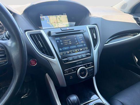 Used 2018 Acura TLX w/ Technology Package FWD image 27