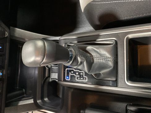 Used 2023 Toyota Tacoma TRD Sport image 16