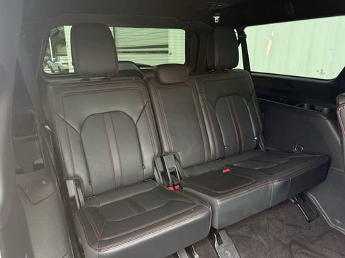 Used 2023 Ford Expedition Max Limited image 35