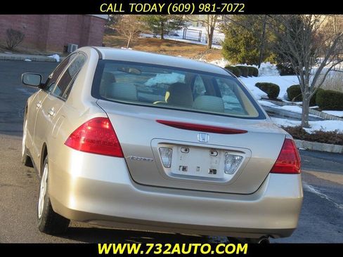 Used 2006 Honda Accord LX image 20