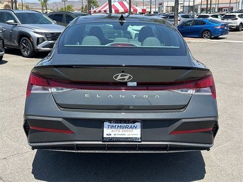 New 2025 Hyundai Elantra Sport image 18