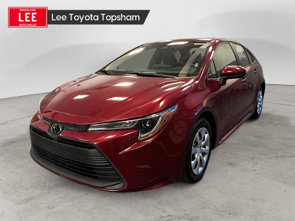 Used 2025 Toyota Corolla LE FWD image 1