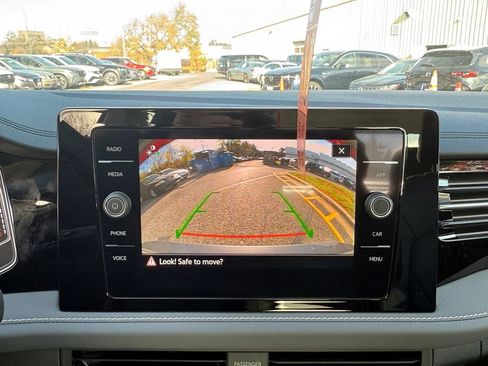 New 2026 Volkswagen Jetta SEL image 17