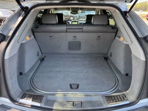 Used 2011 Cadillac SRX Luxury FWD image 13