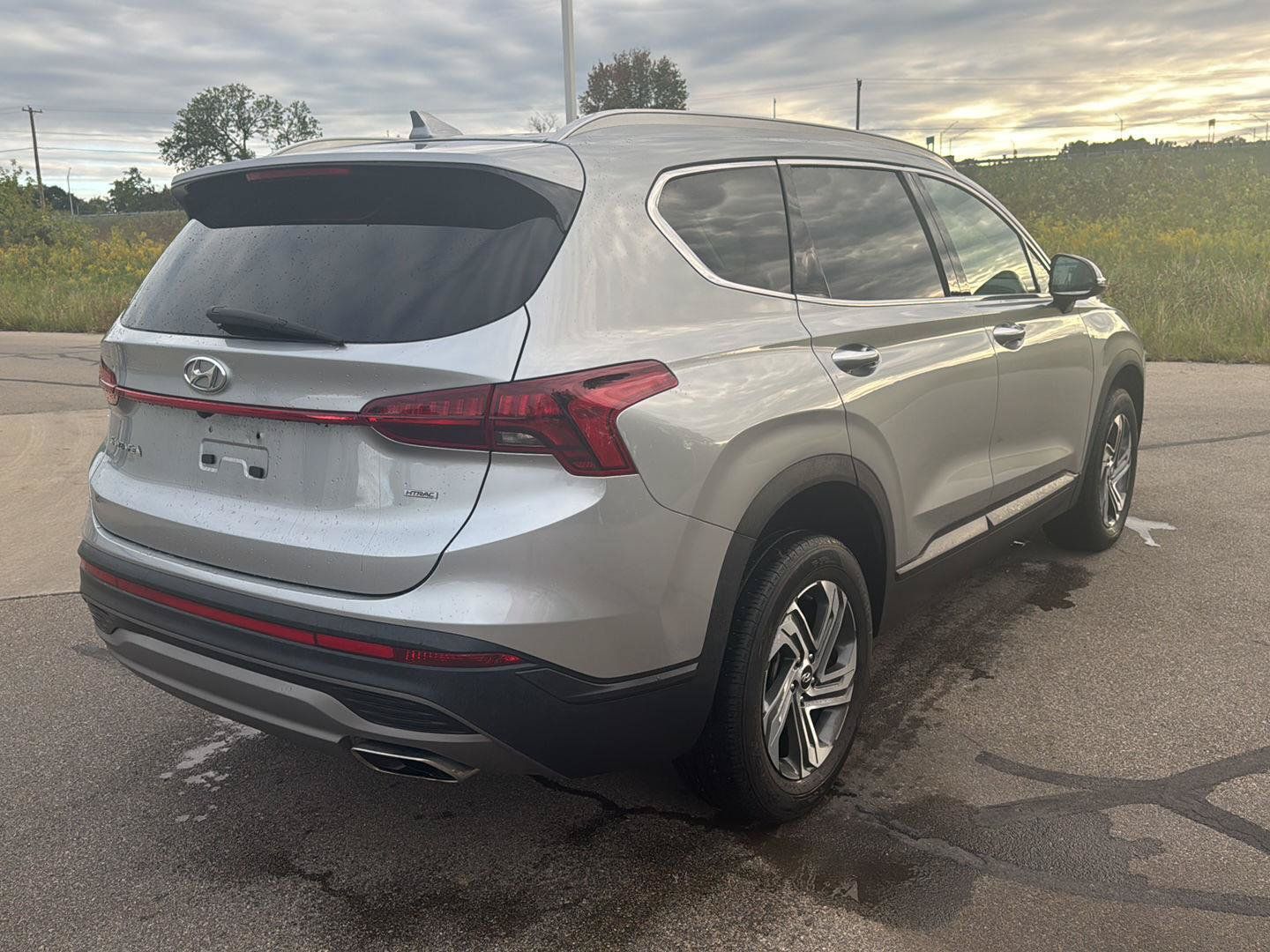 Used 2023 Hyundai Santa Fe SEL w/ Cargo Package AWD/4WD image 5