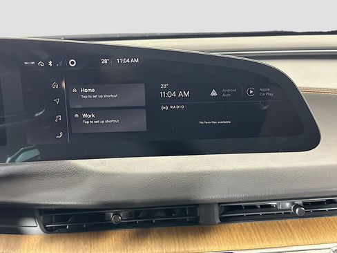 Used 2024 Lucid Air Touring AWD/4WD image 21